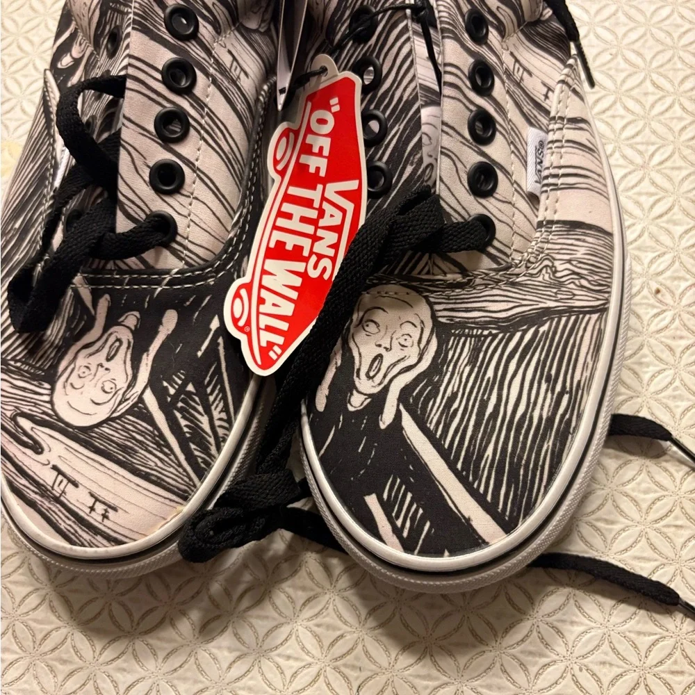 Vans new tag